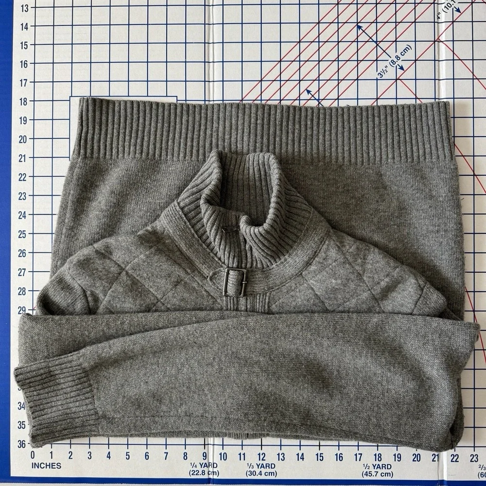 Banana Republic excellent pre